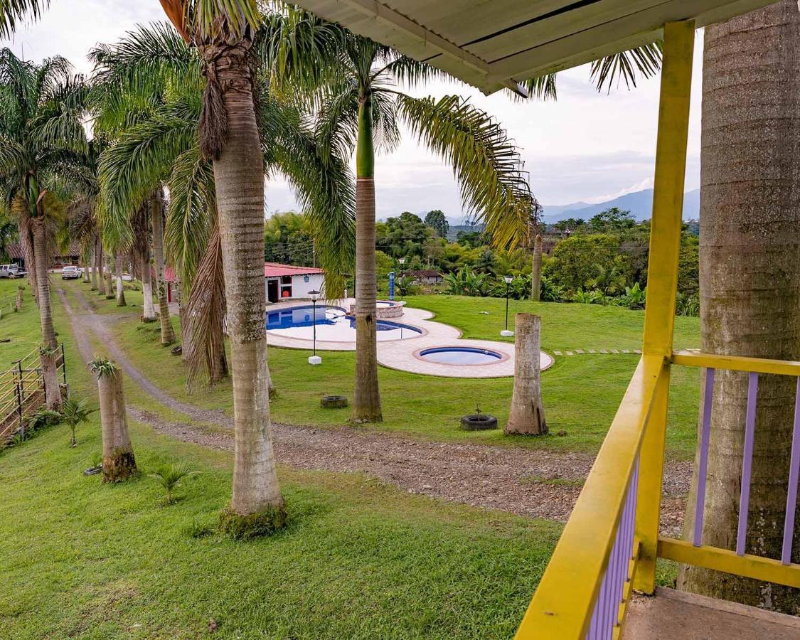 Rancho Chihuahua Hotel Filandia Ngoại thất bức ảnh